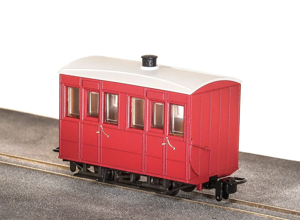 peco-gr500ur-gvt-personenwagen-oo-9-rot image 1
