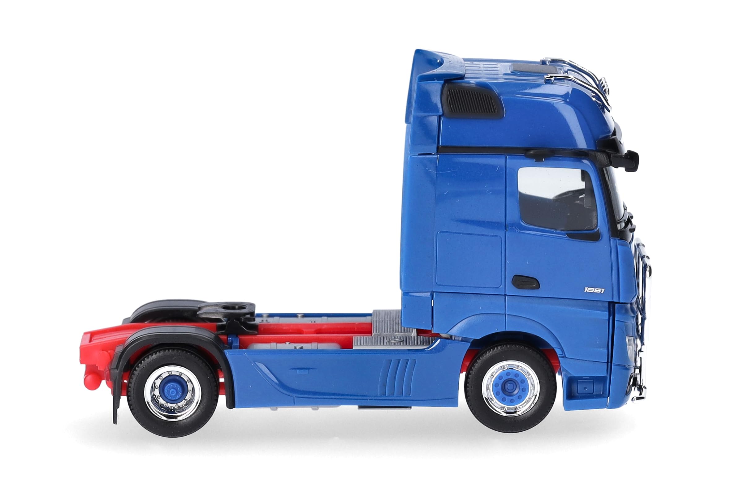 herpa-mercedes-actros-gigaspace-lkw-modell-1-87-solo image 3