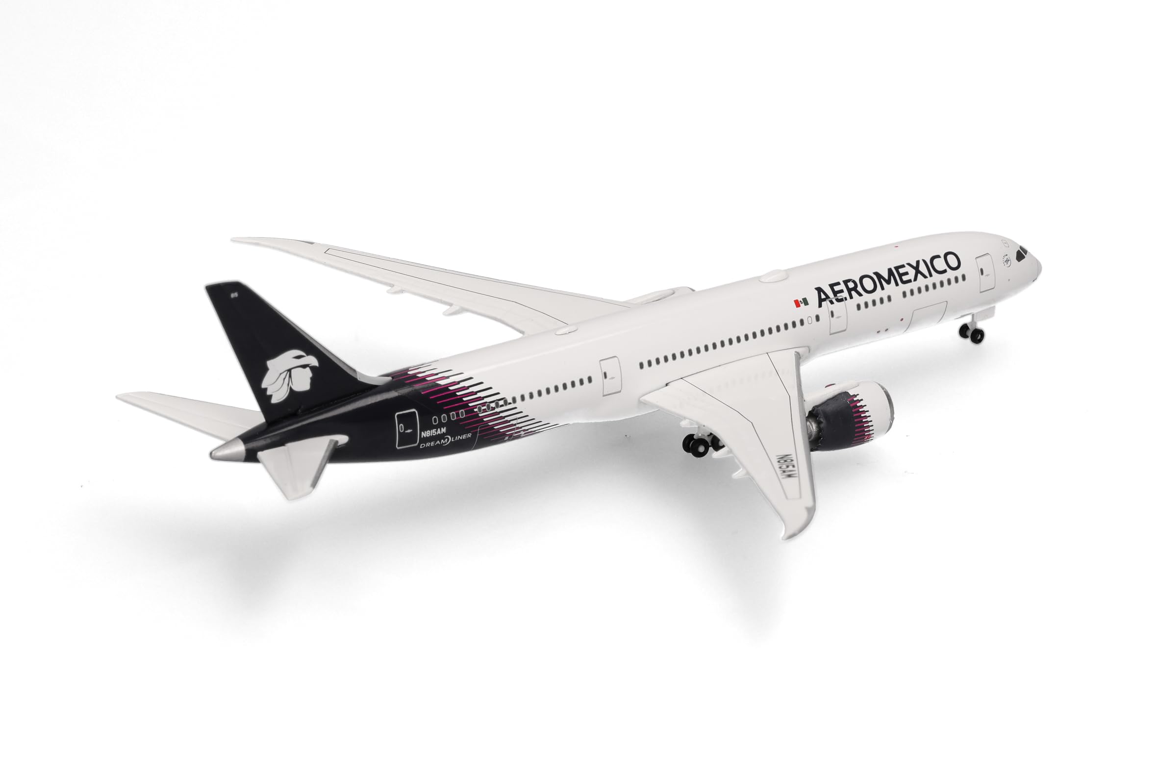 herpa-wings-boeing-787-9-dreamliner-flugzeugmodell-1-500-aerom-xico image 3