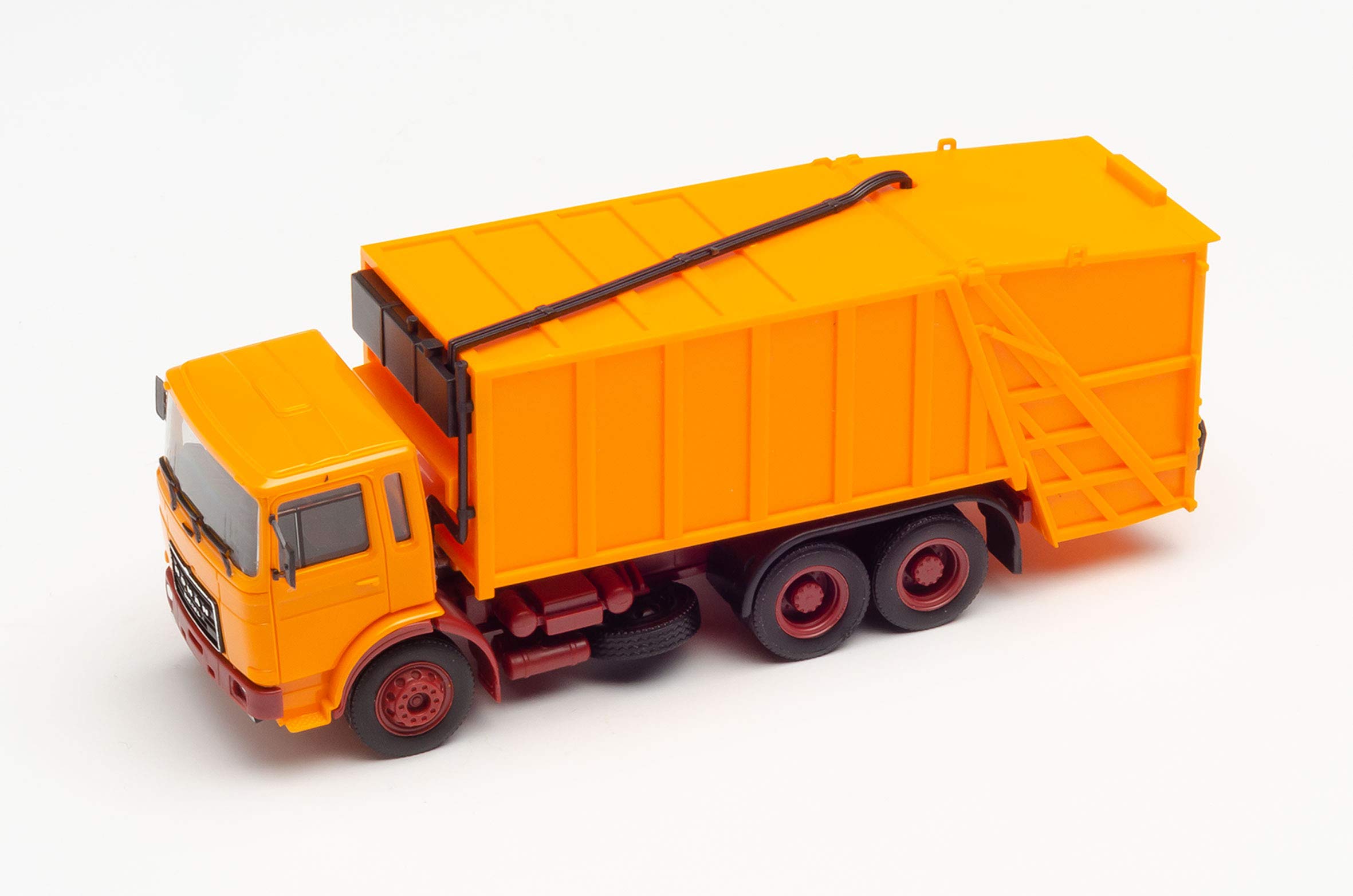 herpa-minikit-013833-roman-diesel-m-llwag-orange image 5