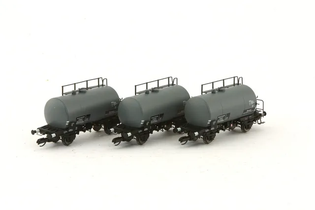 saxonia-modellbau-120081-tt-3er-set-kesselwagen-deutz-drg-ep-ii image 1