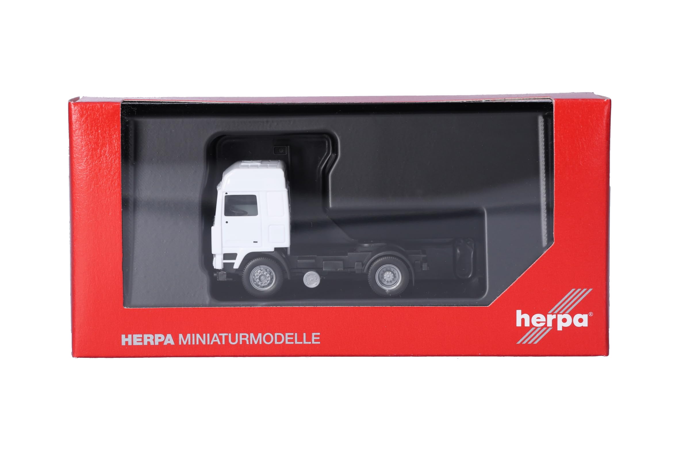 herpa-volvo-f10-globetrotter-zugmaschine-lkw-1-87 image 5