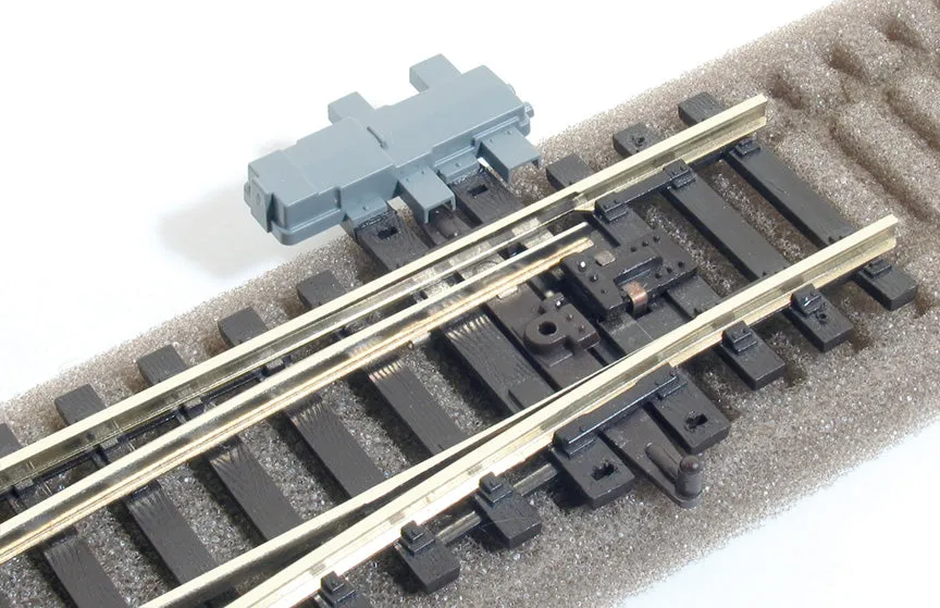 peco-sl47-weichenantrieb-attrappe-h0-oo-6er-pack image 1