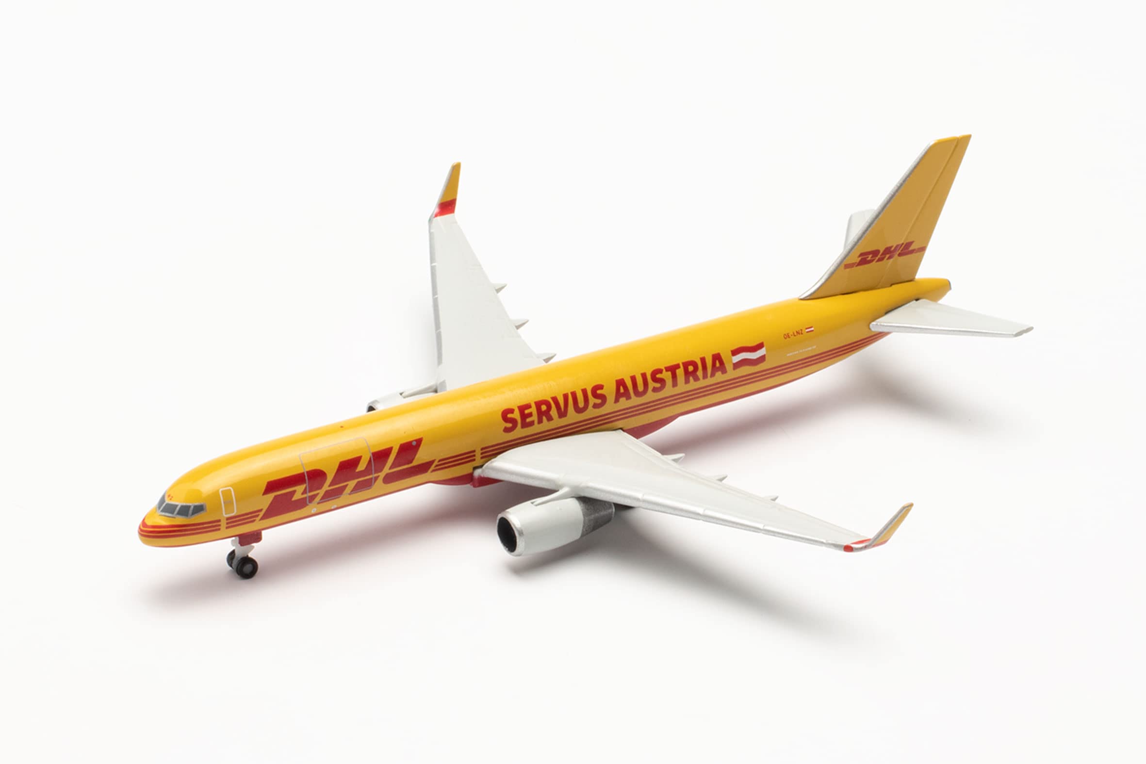 herpa-wings-boeing-757-200-dhl-air-austria-flugzeugmodell-1-500 image 4