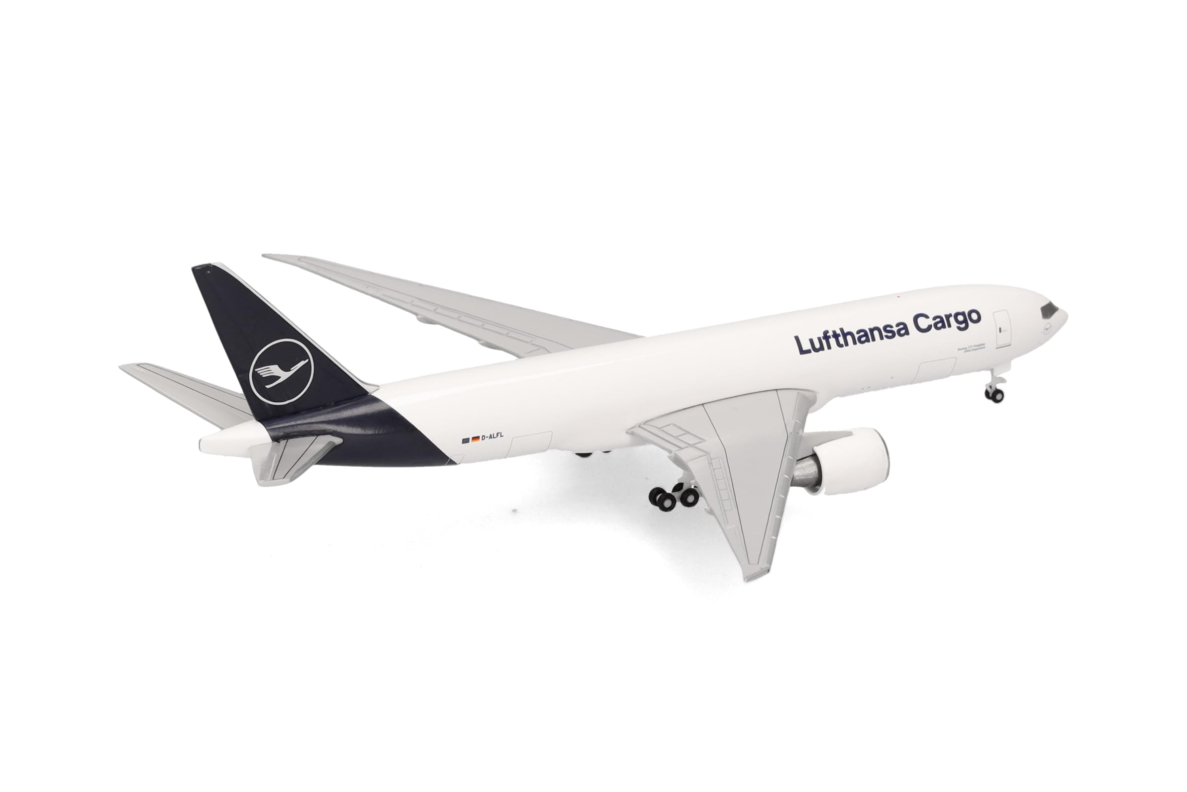 herpa-wings-lufthansa-cargo-boeing-777f-flugzeugmodell-1-500-metall image 3