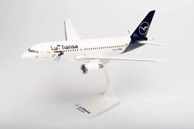 herpa-wings-612722-lufthansa-airbus-a319-flugzeugmodell-d-ailu image 1