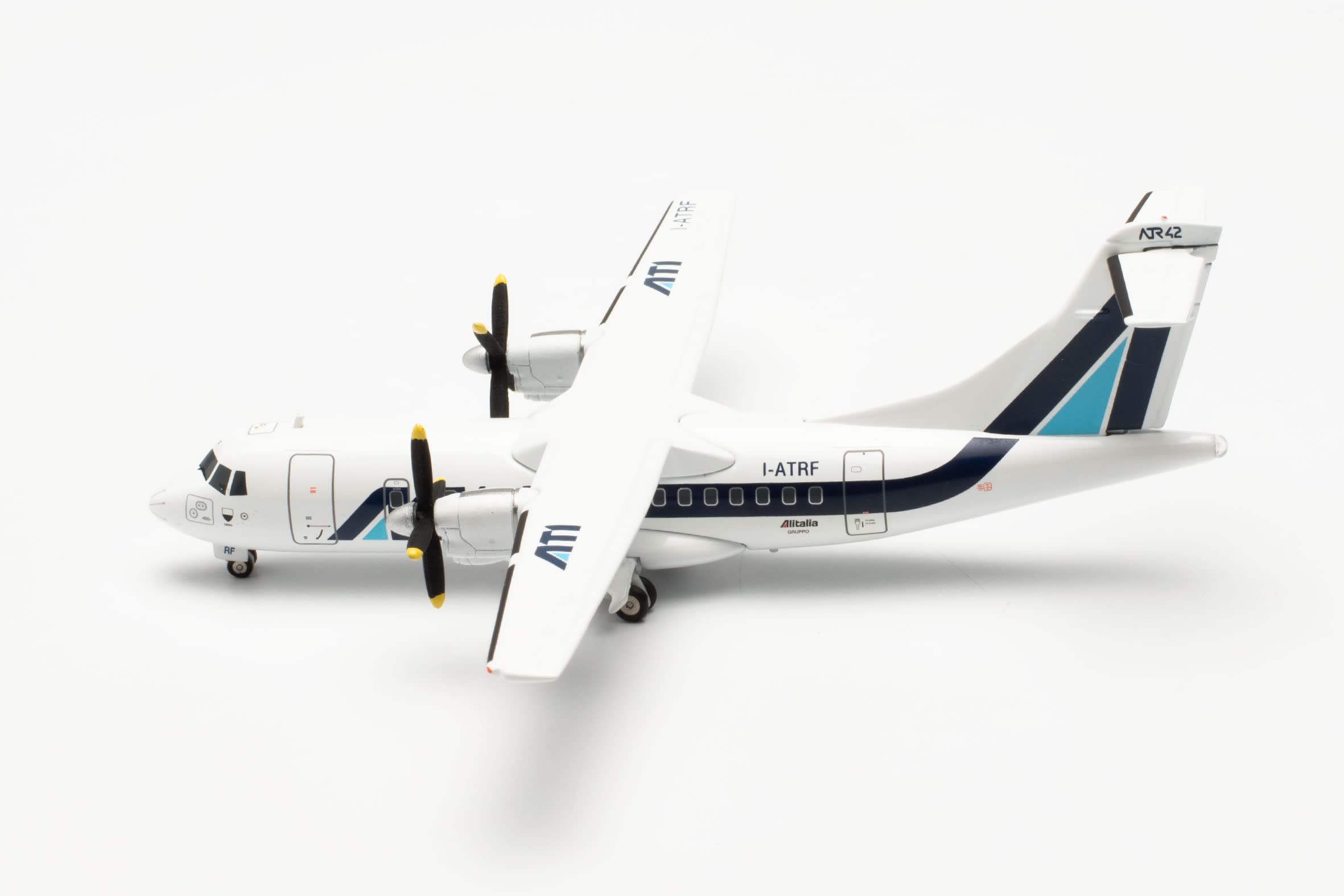 herpa-wings-ati-atr-42-300-flugzeugmodell-1-200-metall image 2