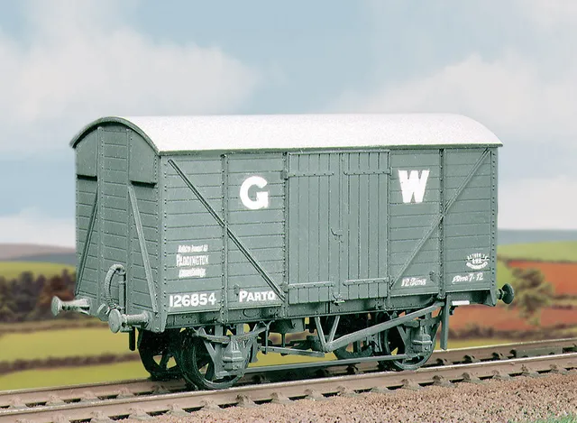 parkside-pc565-oo-gwr-12t-ventilated-box-van-bausatz image 1