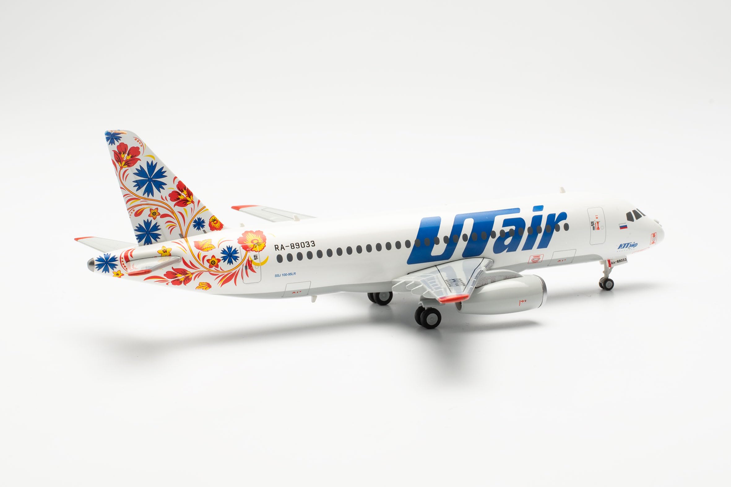 herpa-wings-utair-express-sukhoi-superjet-100-ra-89033-1-200 image 3