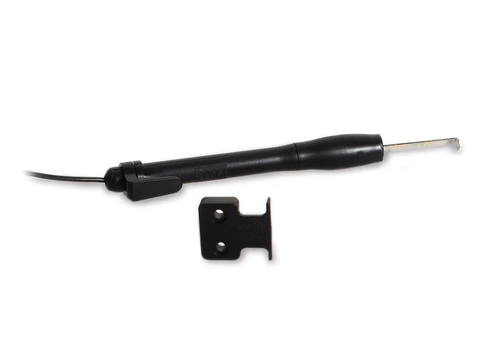 peco-pl43-wheel-scraper-radreiniger-modellbahn-werkzeug image 1