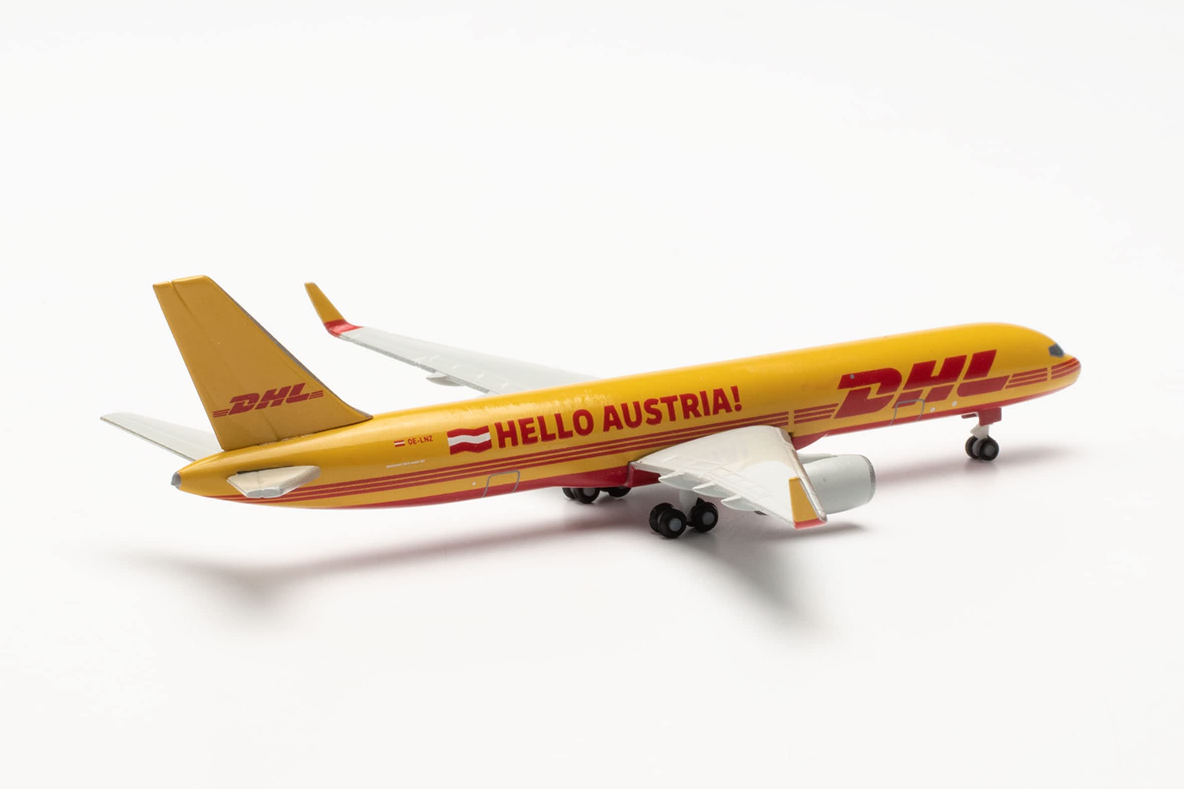herpa-wings-boeing-757-200-dhl-air-austria-flugzeugmodell-1-500 image 3