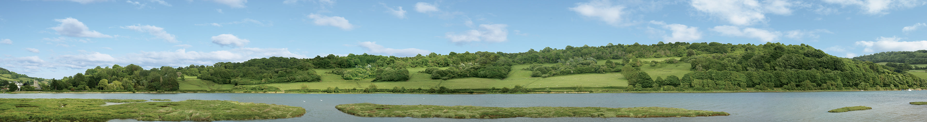 peco-skp01-river-valley-hintergrundkulisse-2400mm image 1