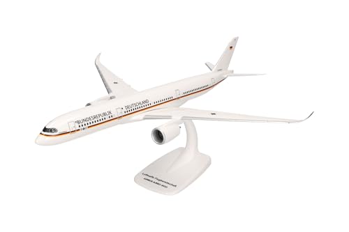 herpa-snapfit-airbus-a350-900-luftwaffe-10-01-konrad-adenauer-1-200 image 7