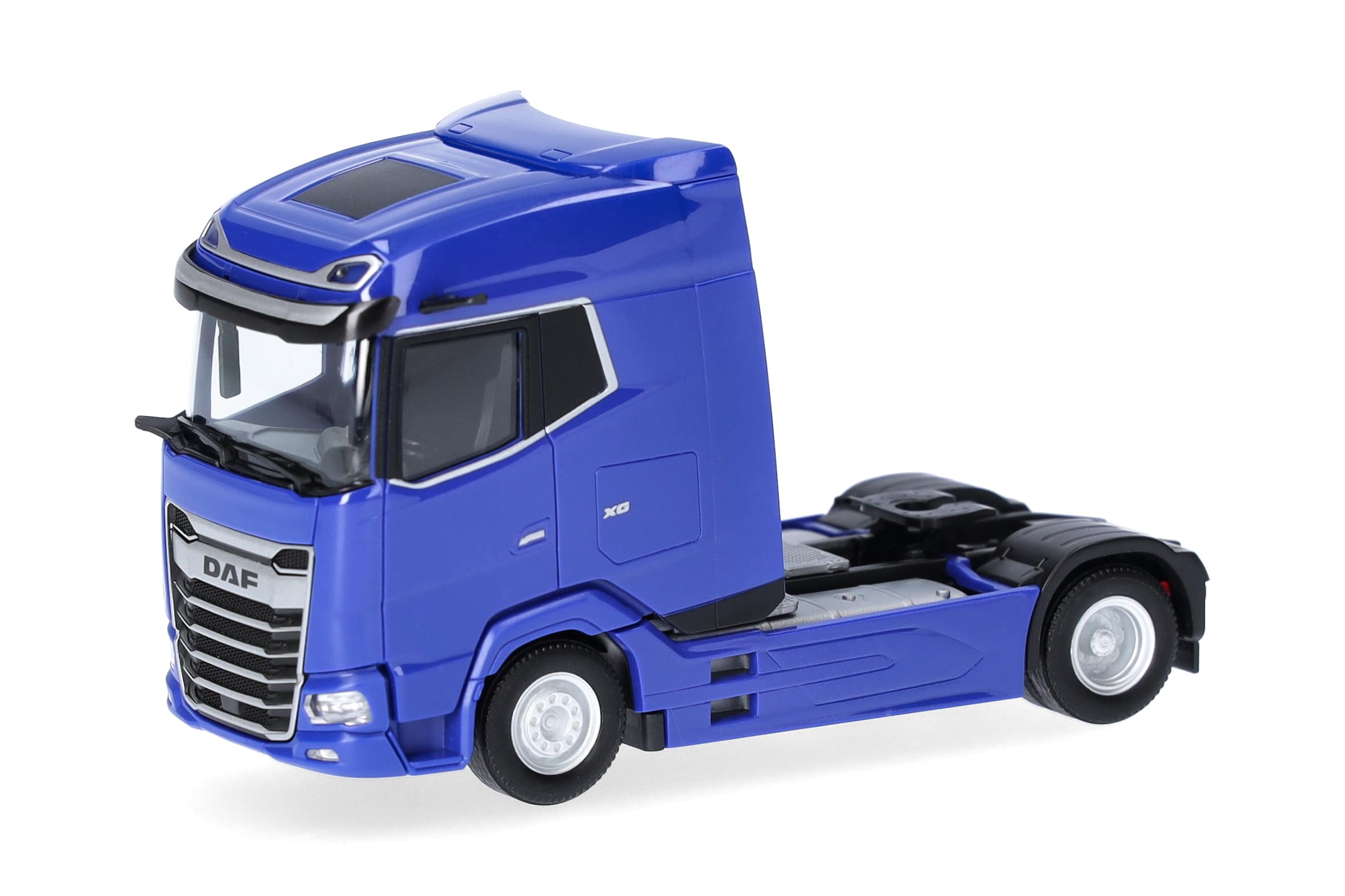 herpa-daf-xg-facelift-zugmaschine-lkw-1-87-blau-mit-kran image 1