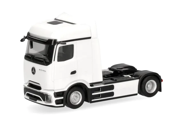 herpa-mercedes-actros-l-procabin-bigspace-zugmaschine-1-87-wei image 1