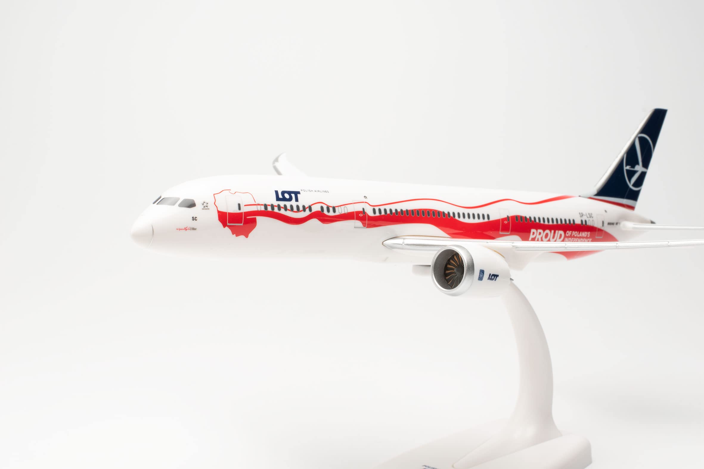 herpa-snapfit-boeing-787-9-lot-flugzeugmodell-1-200 image 5
