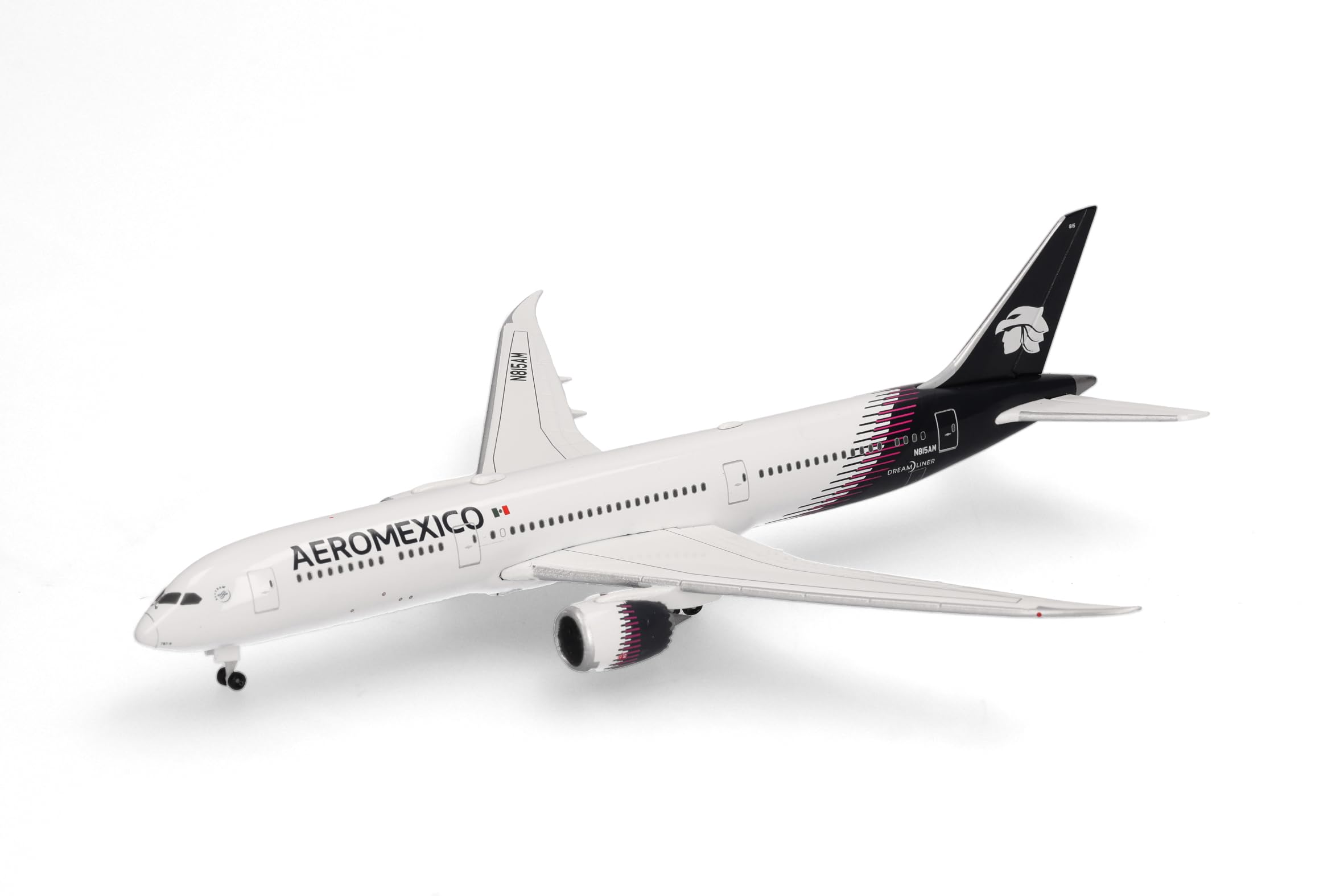 herpa-wings-boeing-787-9-dreamliner-flugzeugmodell-1-500-aerom-xico image 4