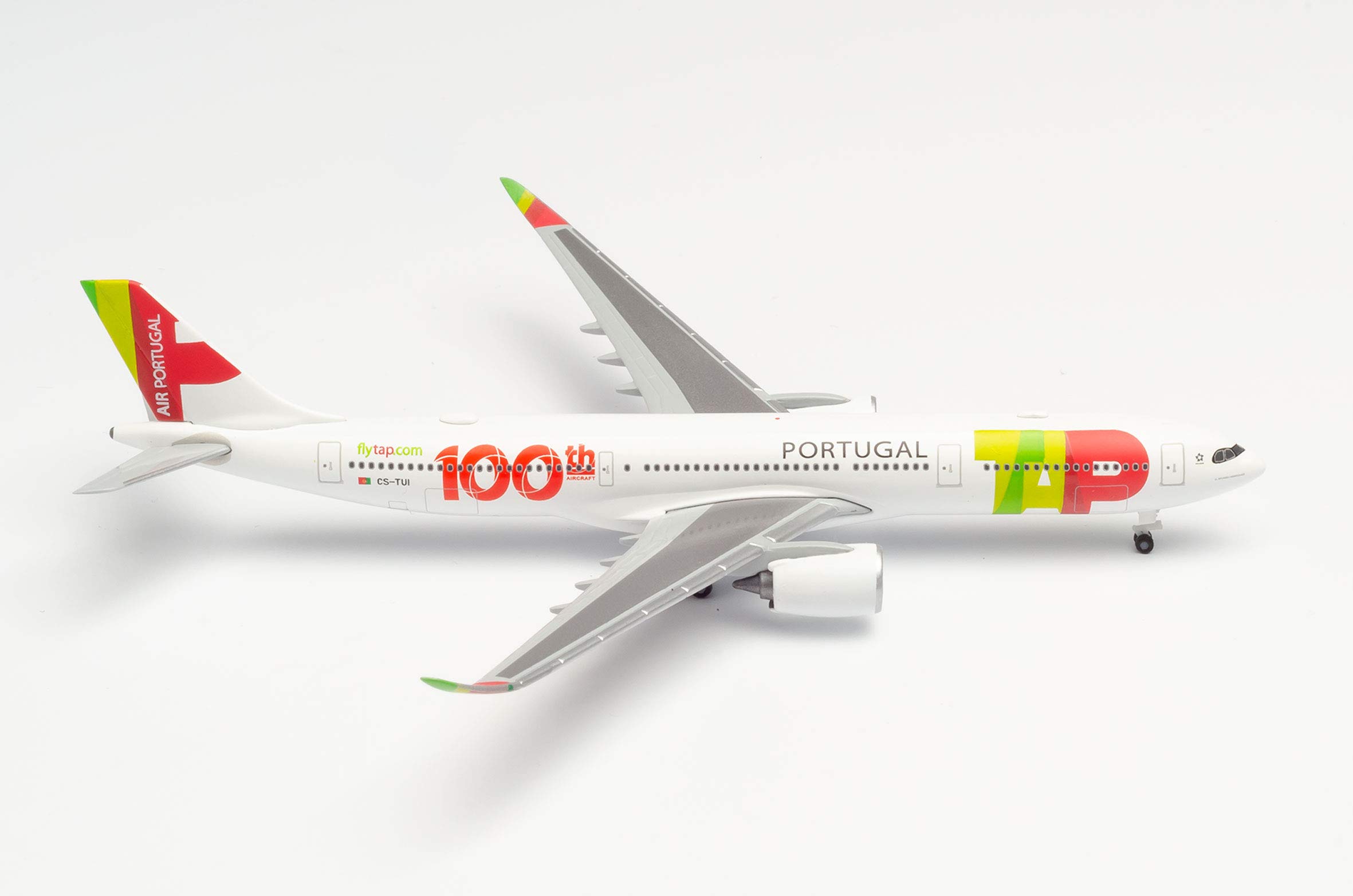 herpa-wings-airbus-a330-900neo-cebu-pacific-1-500 image 4