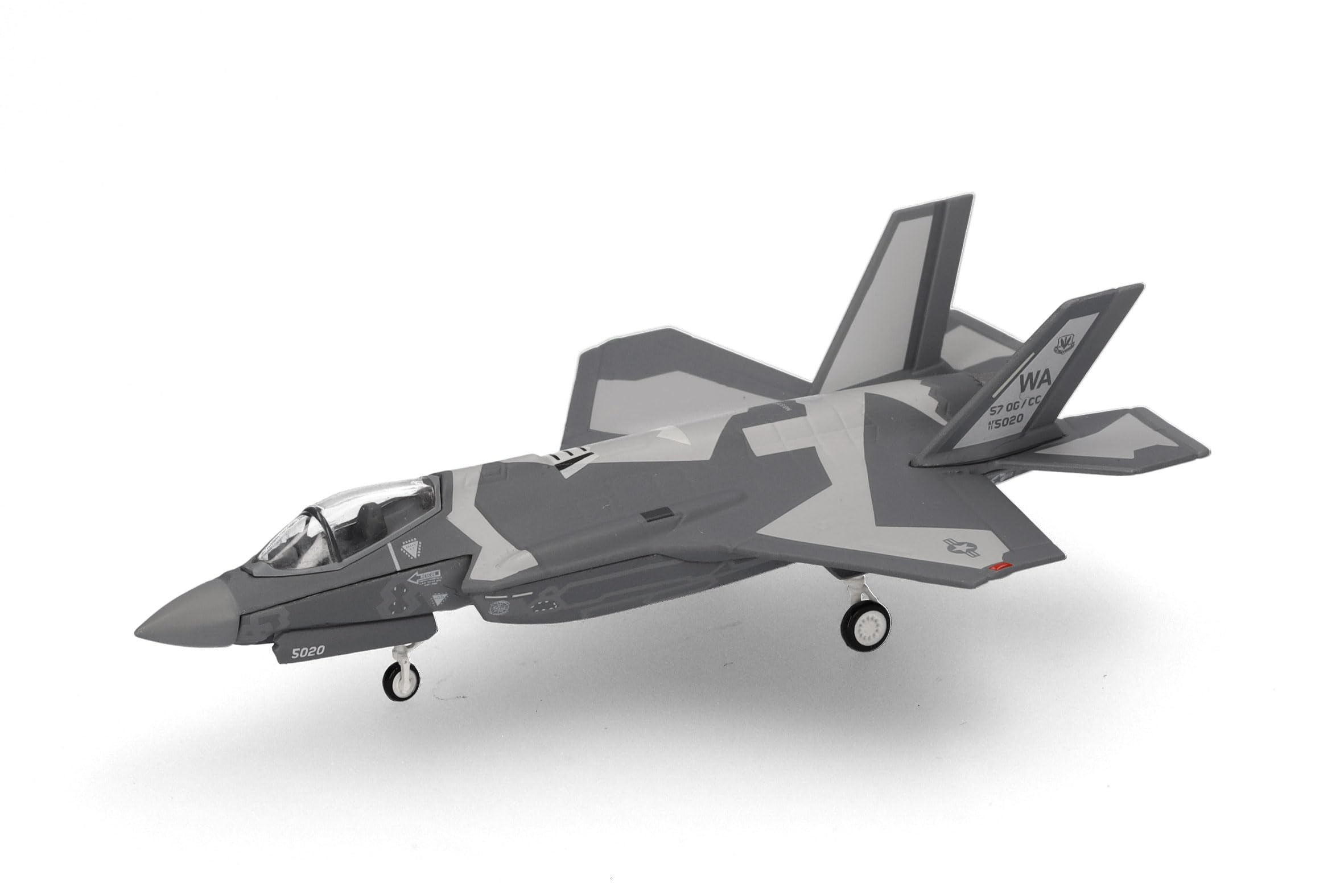 herpa-wings-f-35a-lightning-ii-u-s-air-force-1-200-metall image 4