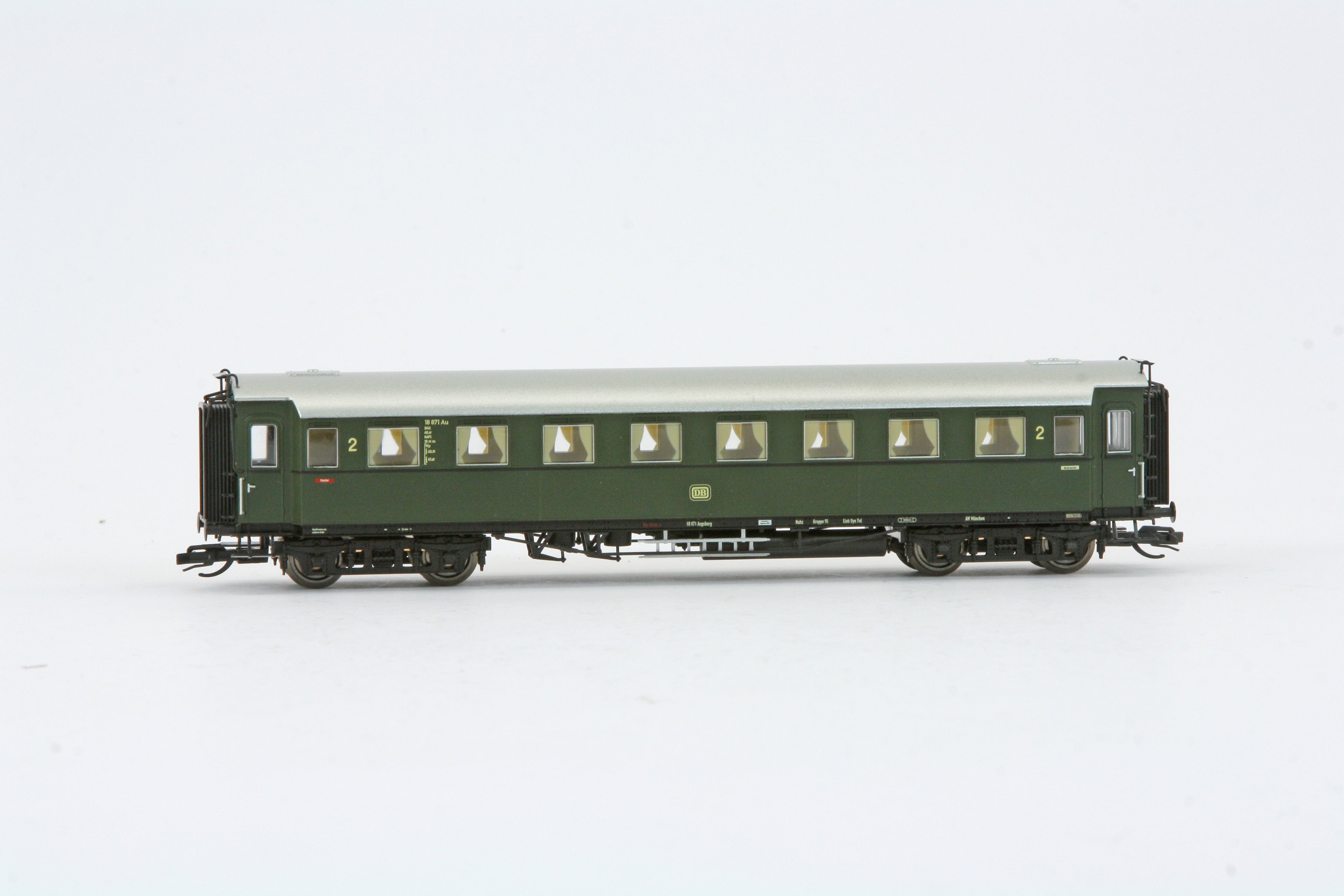 saxonia-120188-c4-sa-07-personenwagen-tt-db-beleuchtung image 1