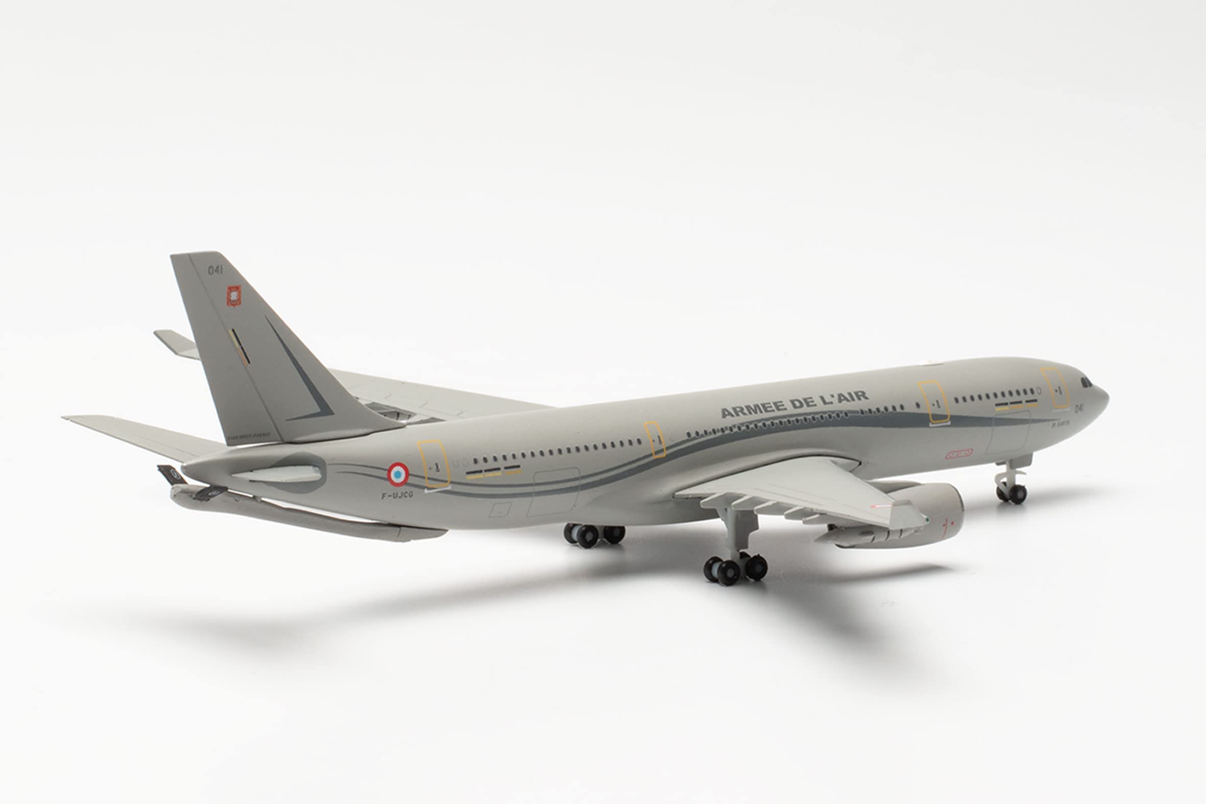 herpa-wings-airbus-a330-mrtt-flugzeugmodell-1-500-ph-nix image 3