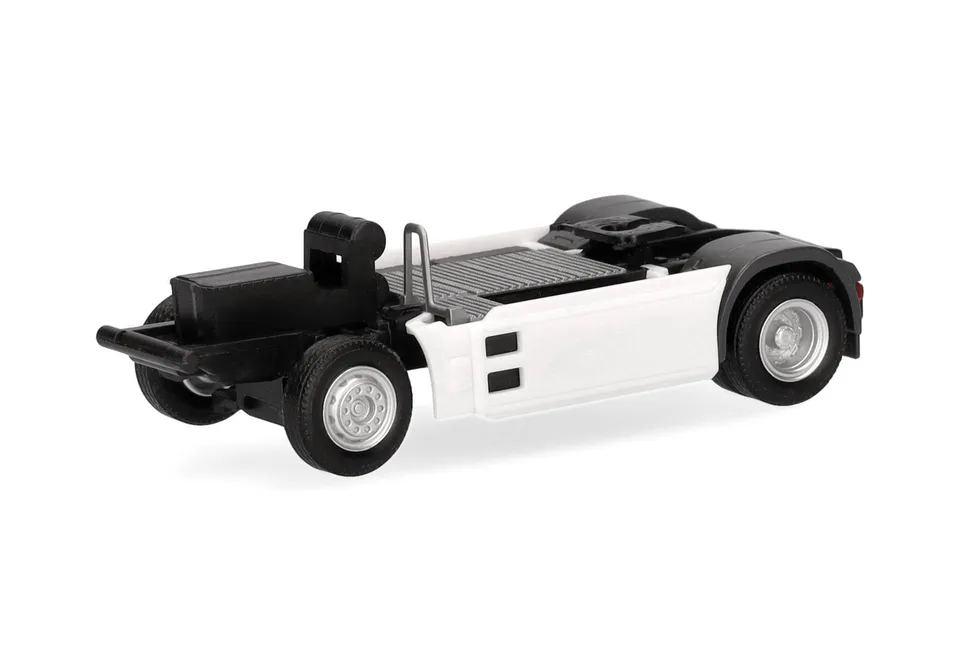herpa-086325-fahrgestell-man-etgx-2achs-chassis-bausatz-1-87 image 1