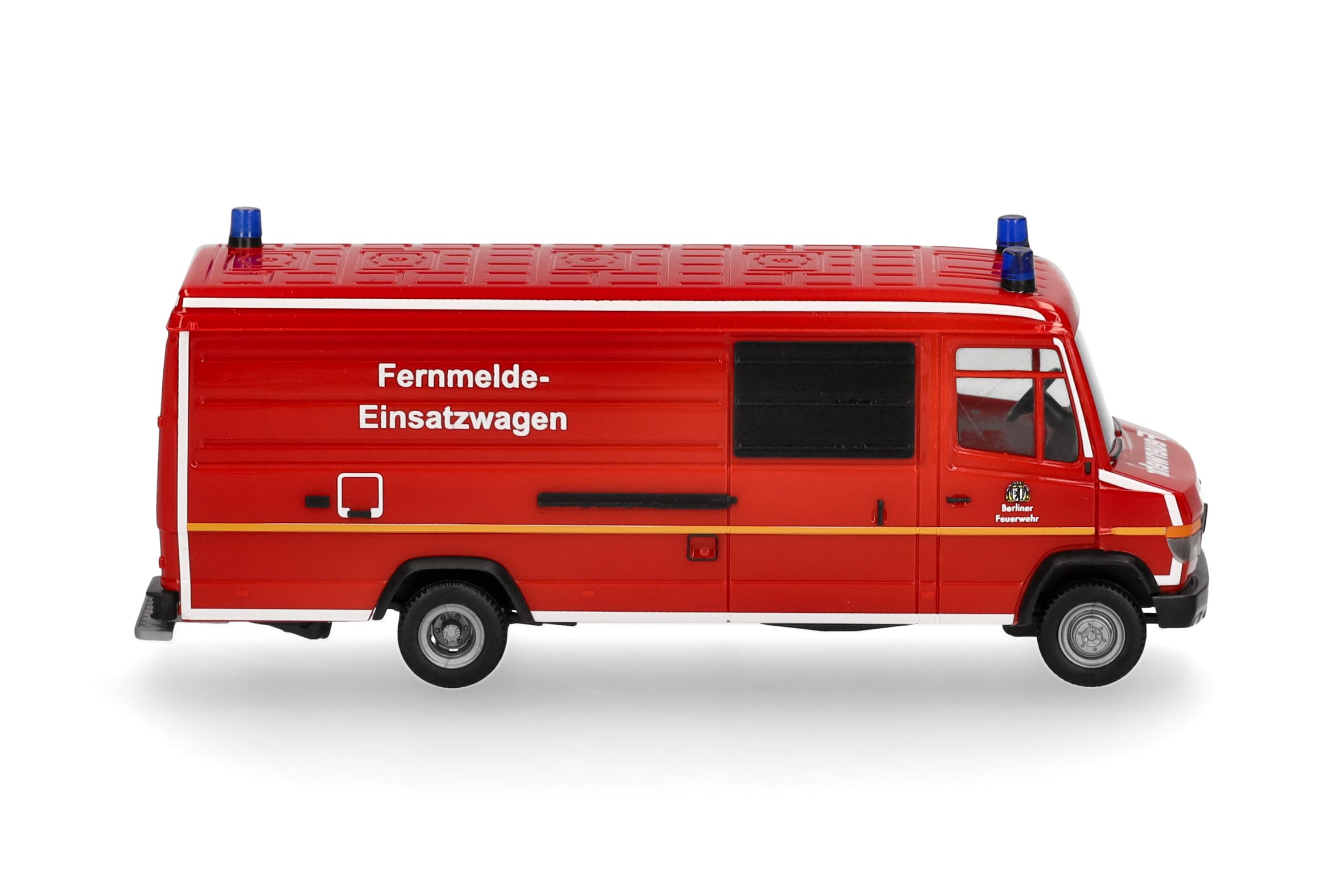 herpa-mercedes-vario-kasten-berliner-feuerwehr-modell-1-87 image 3
