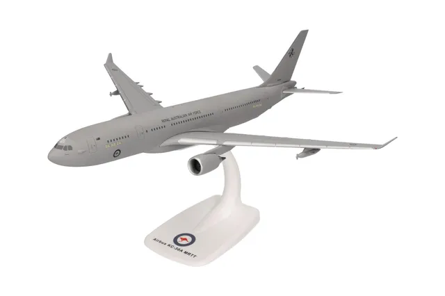 herpa-snapfit-raaf-airbus-a330-mrtt-voyager-flugzeug-1-200 image 1