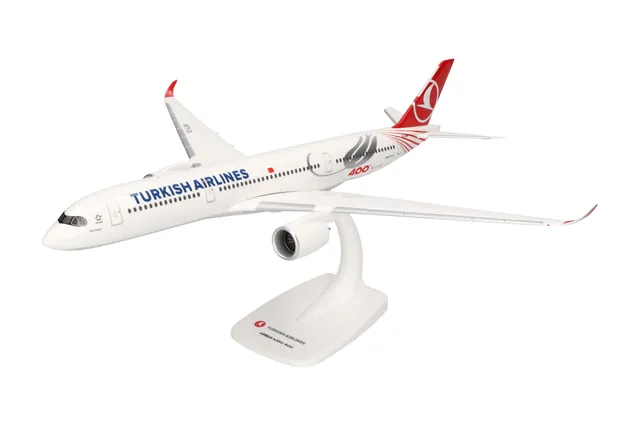 herpa-snapfit-turkish-airlines-a350-900-flugzeugmodell-1-200 image 1