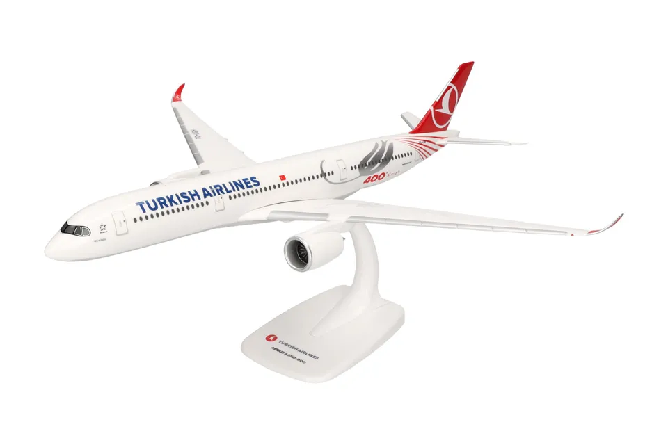 herpa-snapfit-turkish-airlines-a350-900-flugzeugmodell-1-200 image 1