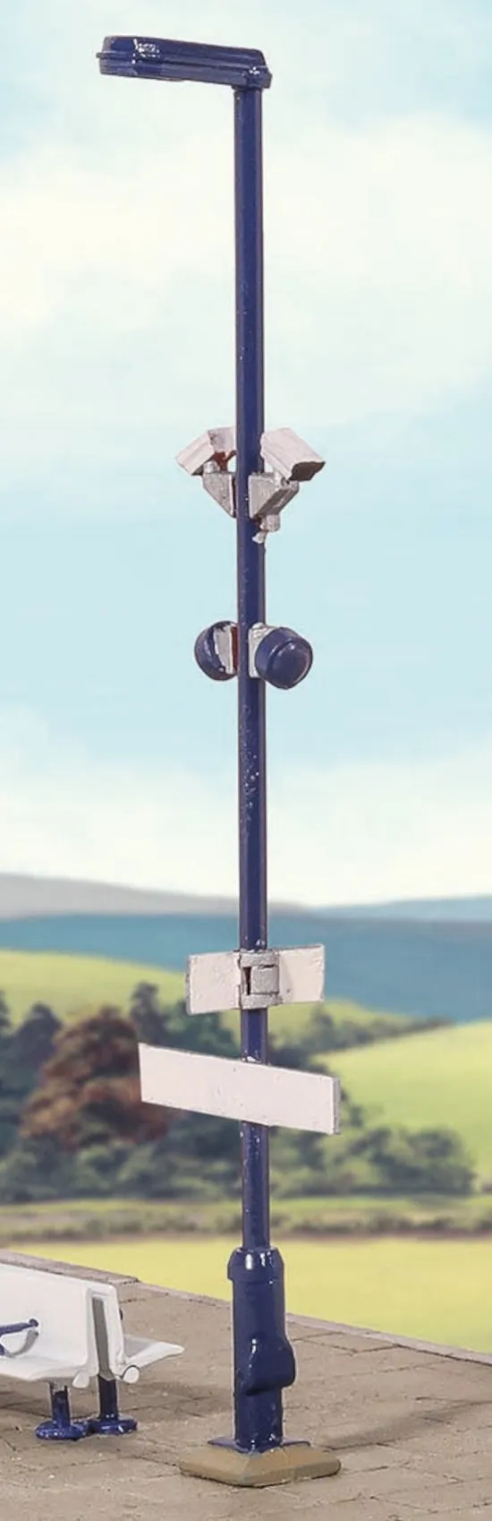 ratio-457-modern-platform-lamps-bahnsteigleuchten-h0-5-st-ck image 1