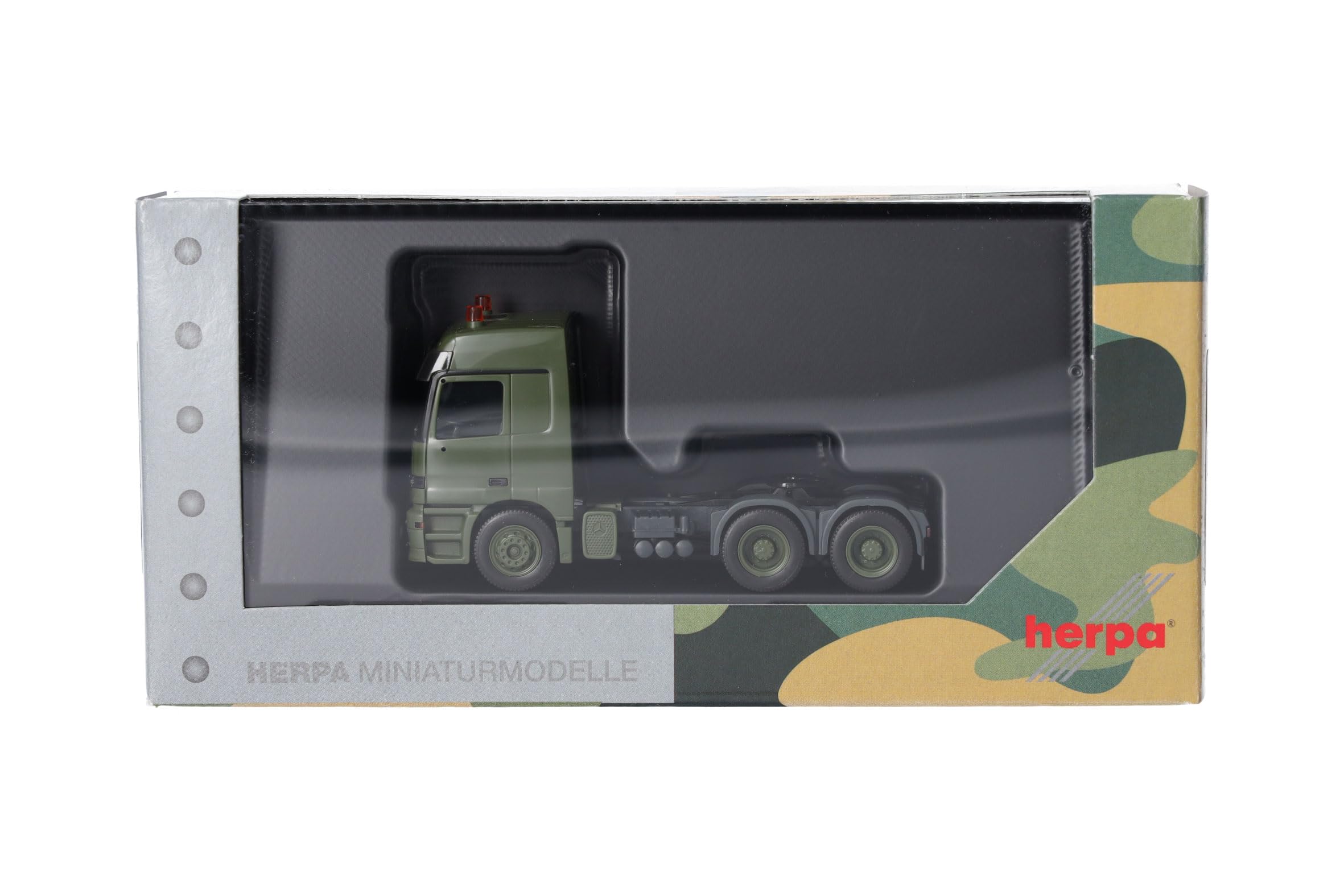 herpa-minitanks-actros-mp1-zugmaschine-1-87-olivgr-n-military image 5