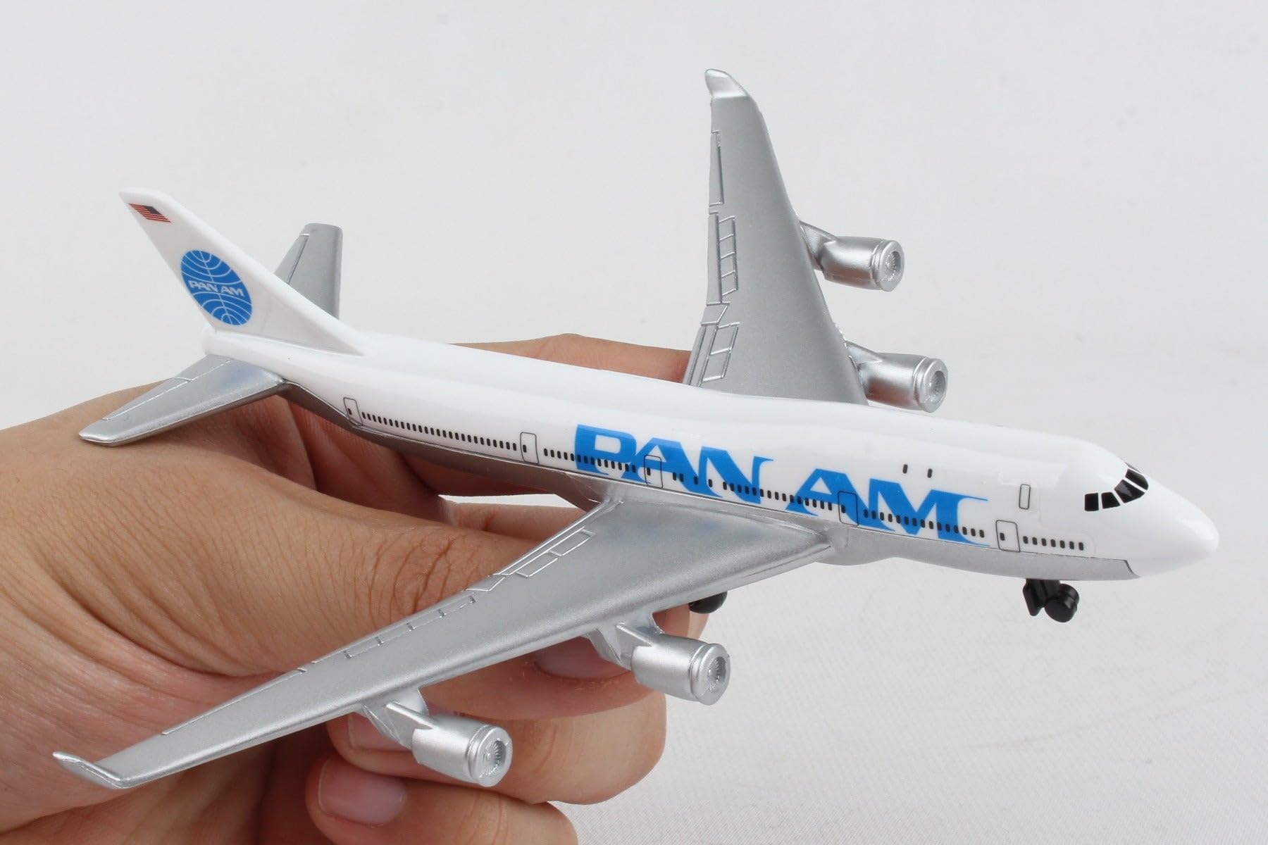 herpa-toys-pan-am-747-flugzeugmodell-f-r-kinder image 8