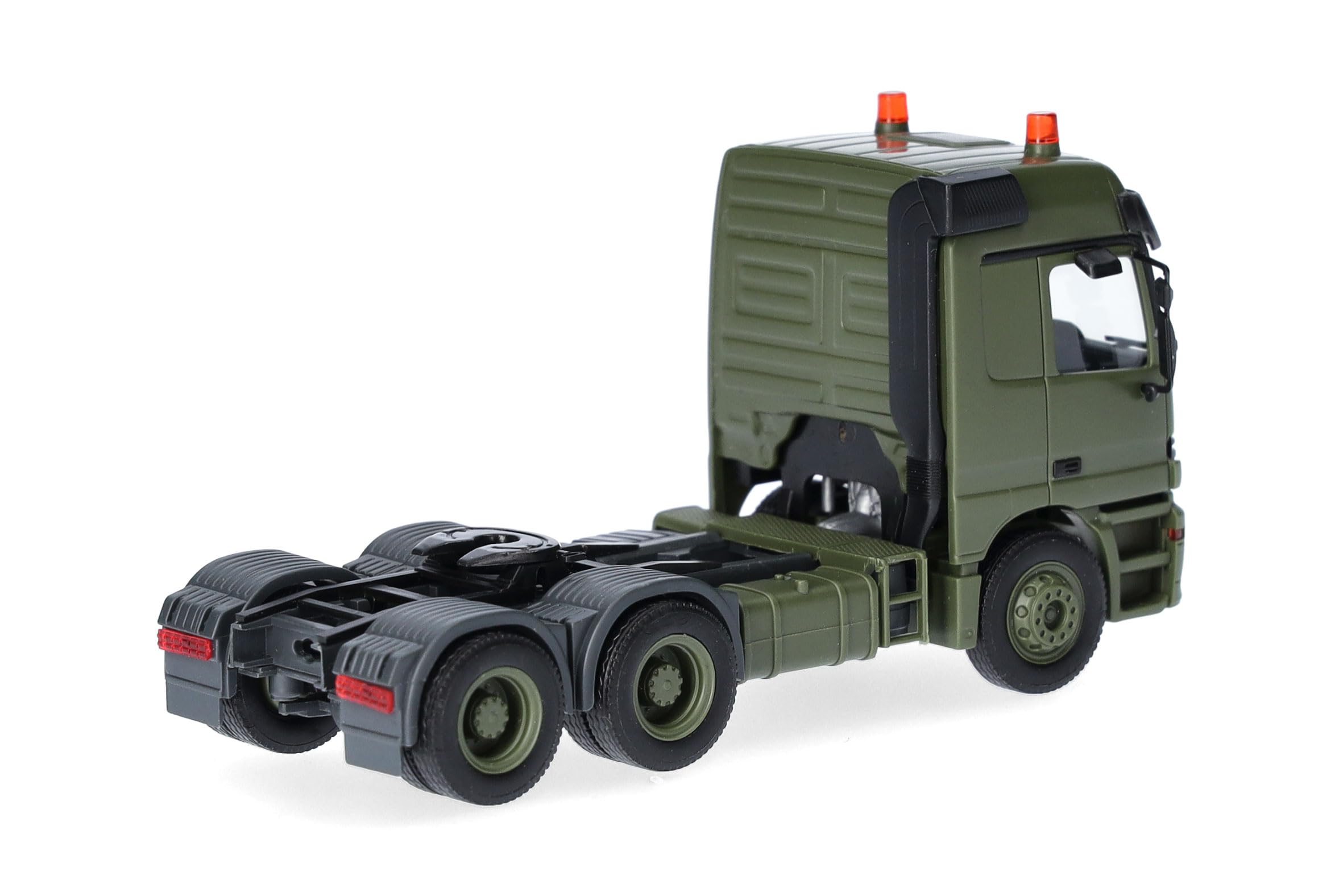 herpa-minitanks-actros-mp1-zugmaschine-1-87-olivgr-n-military image 2
