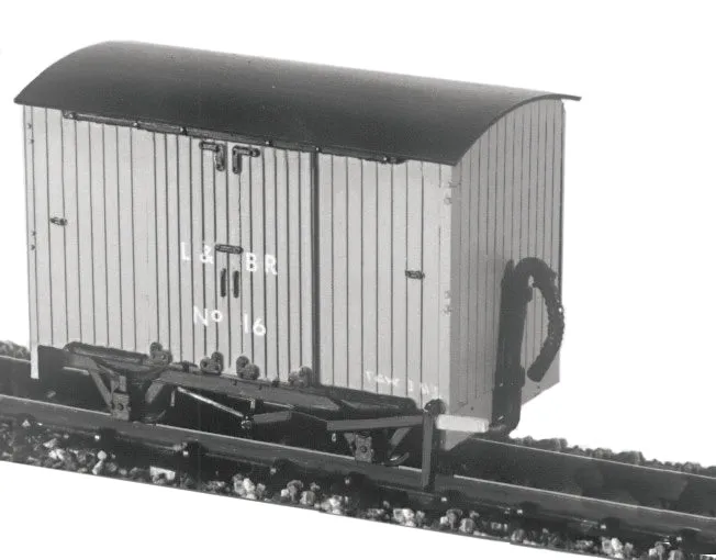 dundas-dm16-lynton-barnstaple-g-terwagen-oo-9-bausatz image 1
