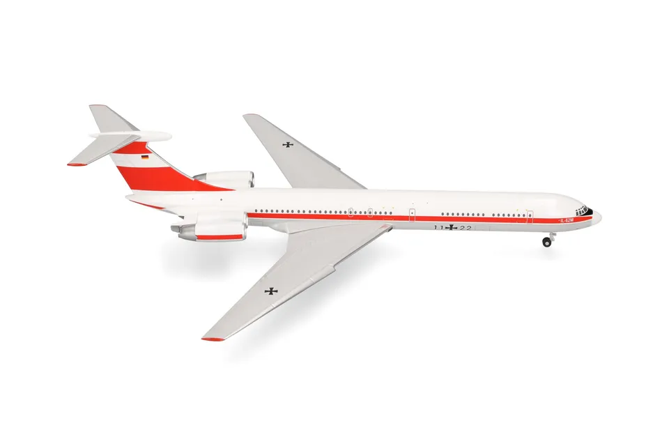 herpa-wings-il-62m-luftwaffe-modellflugzeug-1-200-metall image 1
