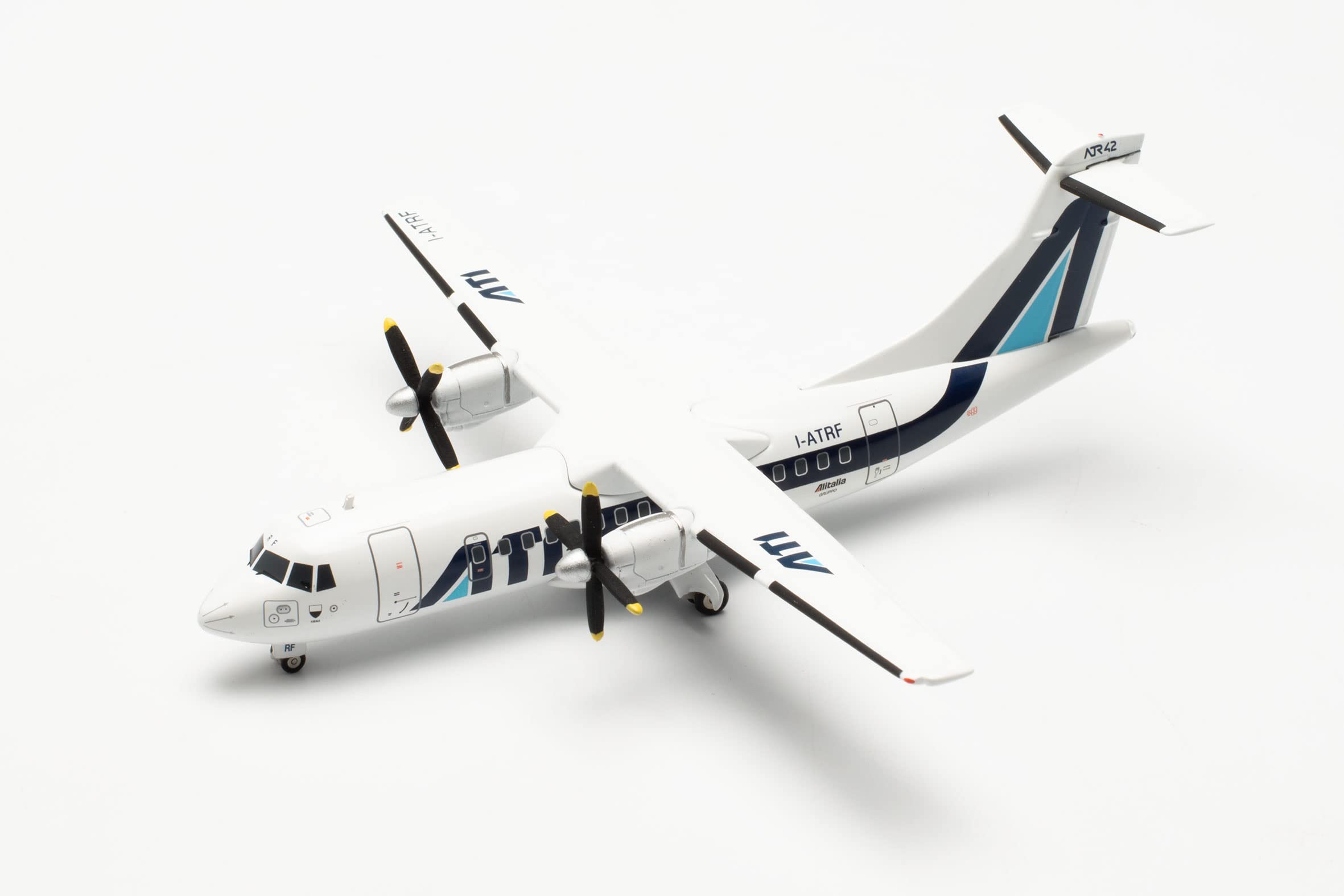 herpa-wings-ati-atr-42-300-flugzeugmodell-1-200-metall image 4