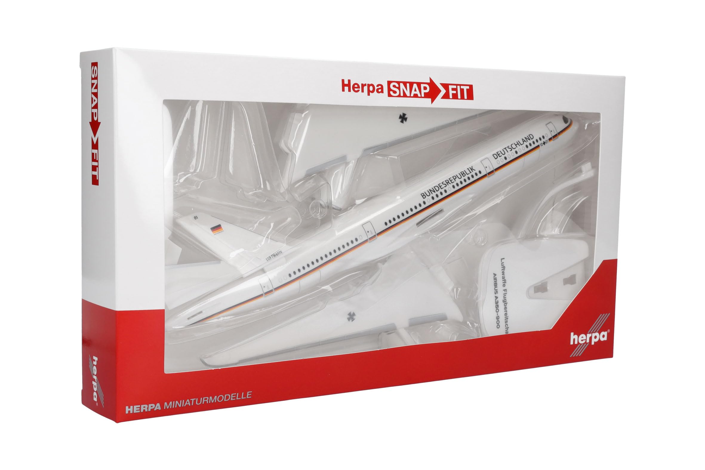 herpa-snapfit-airbus-a350-900-luftwaffe-10-01-konrad-adenauer-1-200 image 5