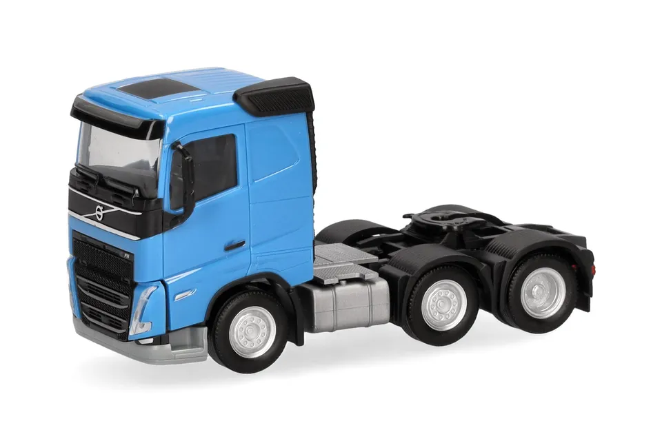 herpa-volvo-fh-flachdach-zugmaschine-lkw-modell-1-87-himmelblau image 1