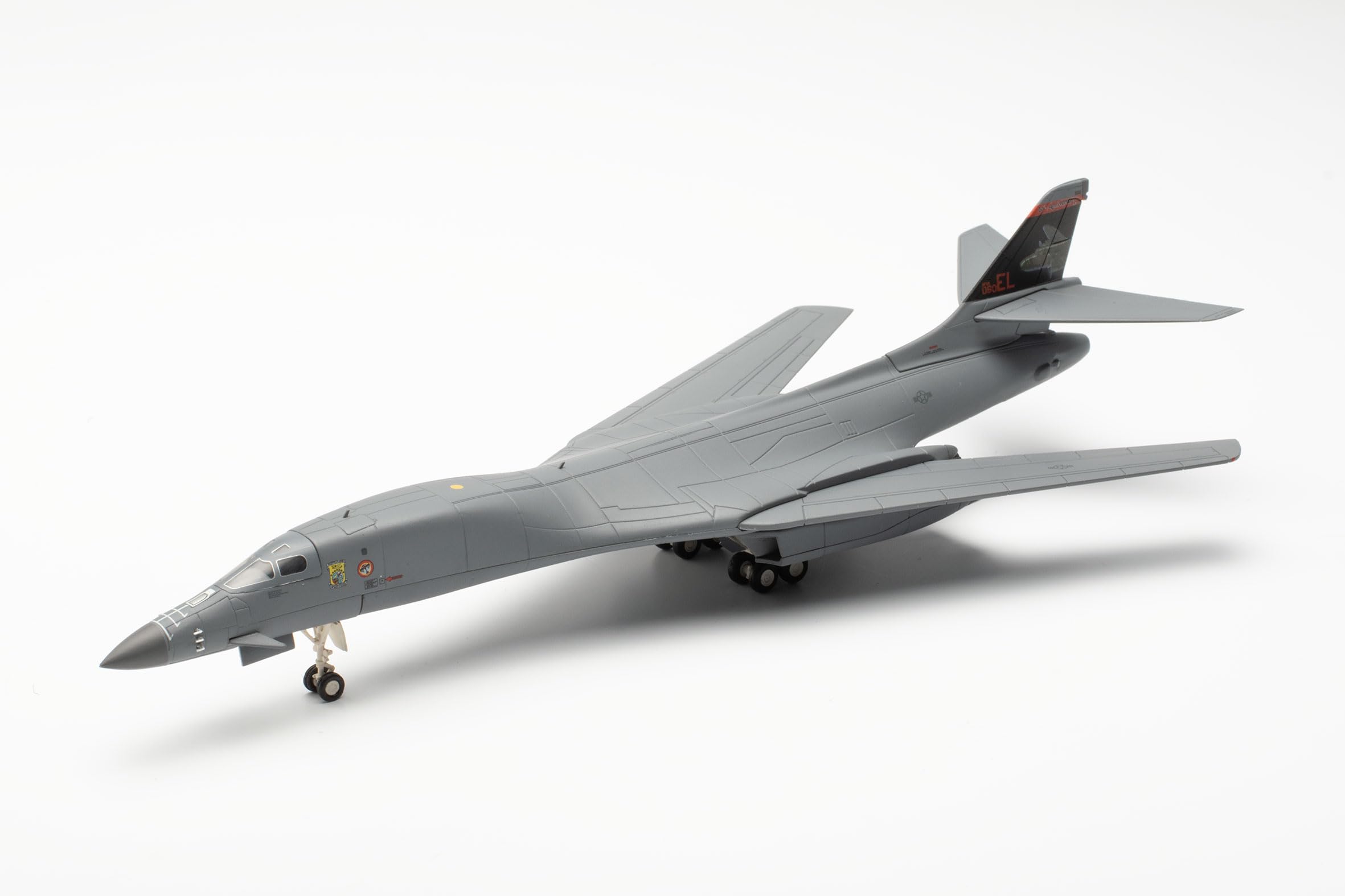 herpa-wings-rockwell-b-1b-lancer-flugzeugmodell-1-200-metall image 4