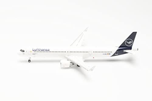 herpa-wings-airbus-a321neo-lufthansa-d-aieg-flugzeug-1-200-metall image 8