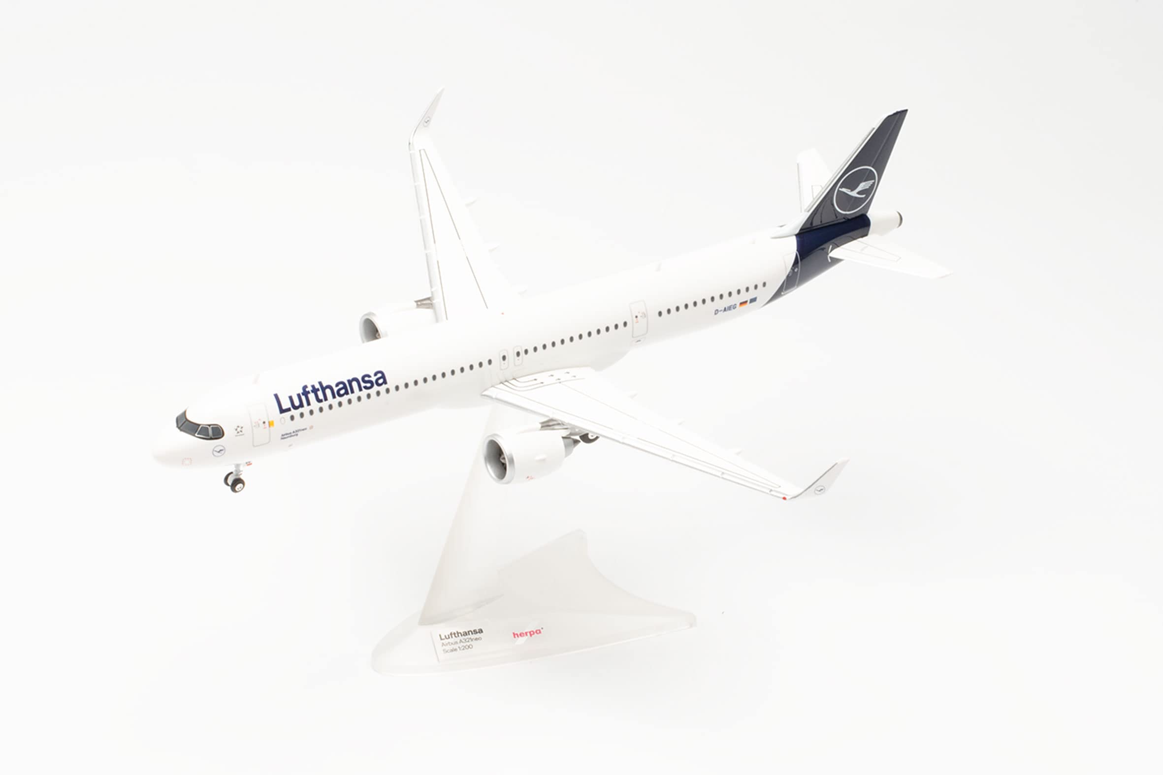 herpa-wings-airbus-a321neo-lufthansa-d-aieg-flugzeug-1-200-metall image 5