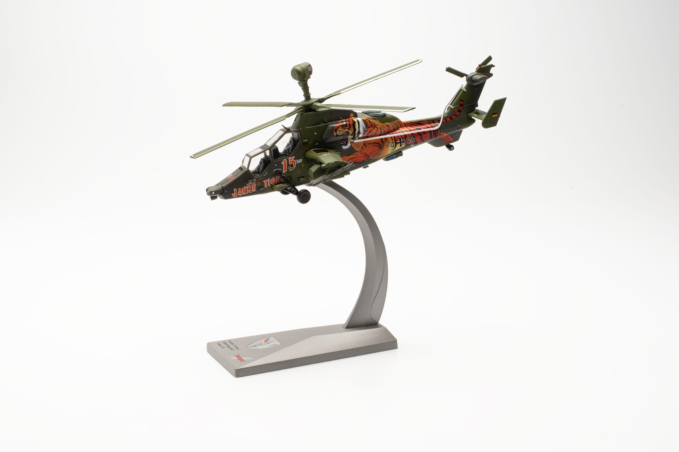 herpa-german-army-airbus-ec665-tiger-hubschrauber-1-72-metall image 5