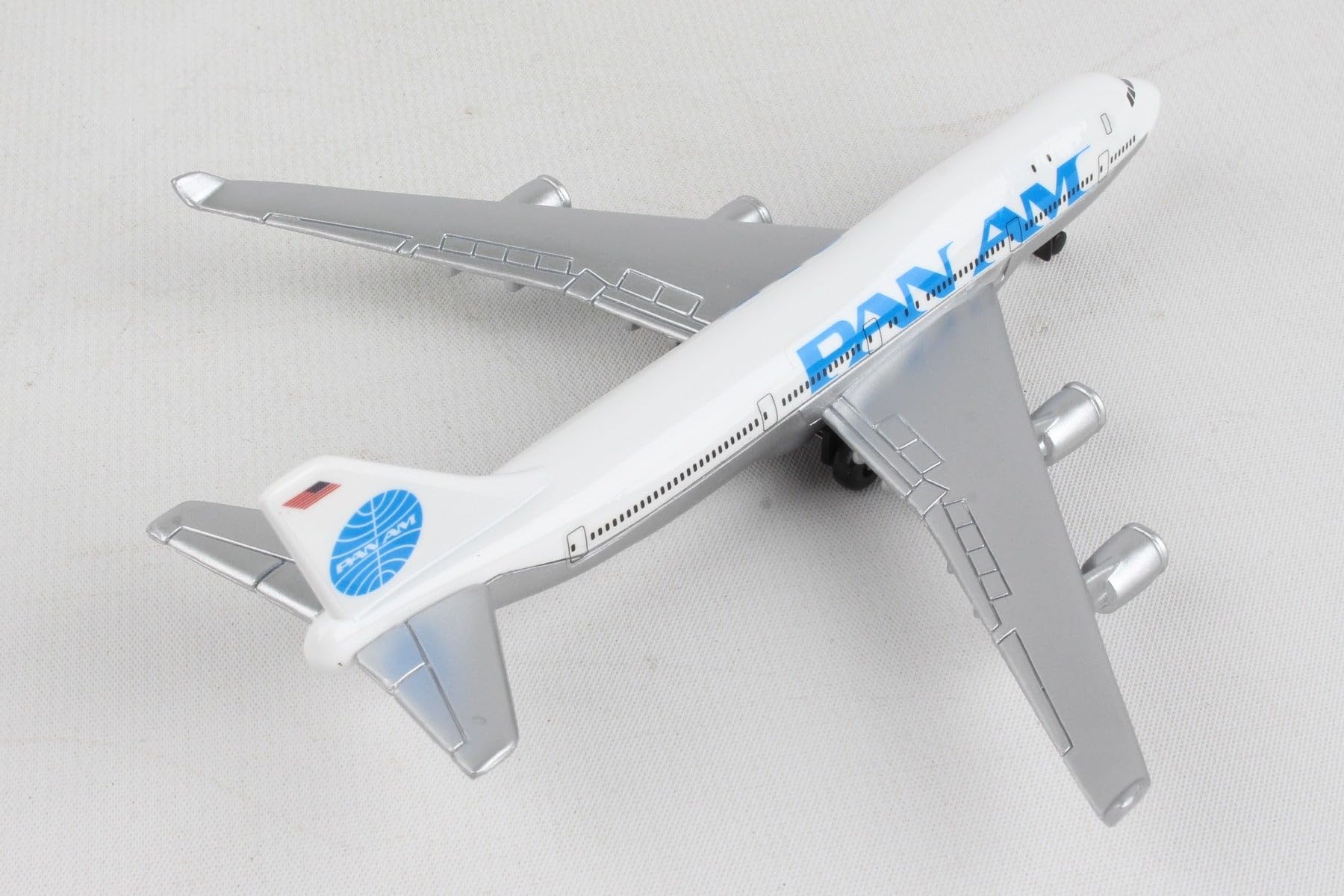 herpa-toys-pan-am-747-flugzeugmodell-f-r-kinder image 6