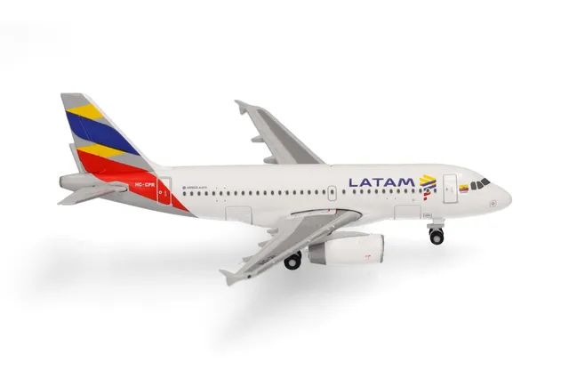herpa-wings-latam-ecuador-a319-modellflugzeug-1-500-ecuador-flag image 1