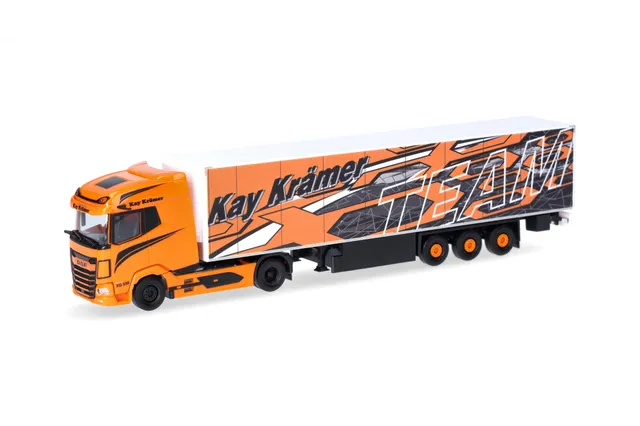 herpa-daf-xg-k-hlkoffer-sattelzug-kay-kr-mer-1-87-h0 image 1