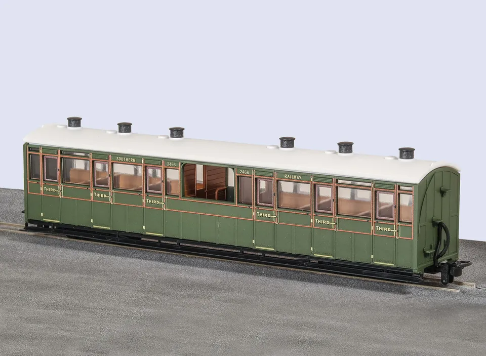 peco-gr451a-oo-9-l-b-aussichtswagen-personenwagen-sr-2466 image 1