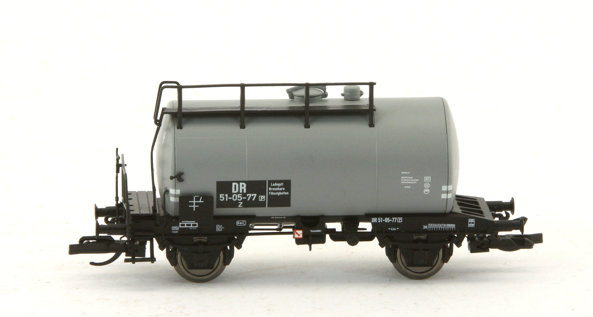 saxonia-g-terwagen-120077-deutz-kesselwagen-3er-set-dr-ep-iii-grau image 2