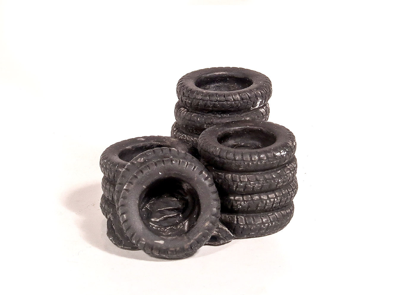 peco-lk778-reifenstapel-lineside-kits-spur-0-bemalt image 1
