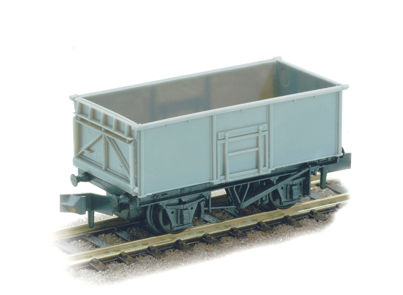 peco-knr207-mineralwagen-bausatz-stahl-n-br-16t image 1